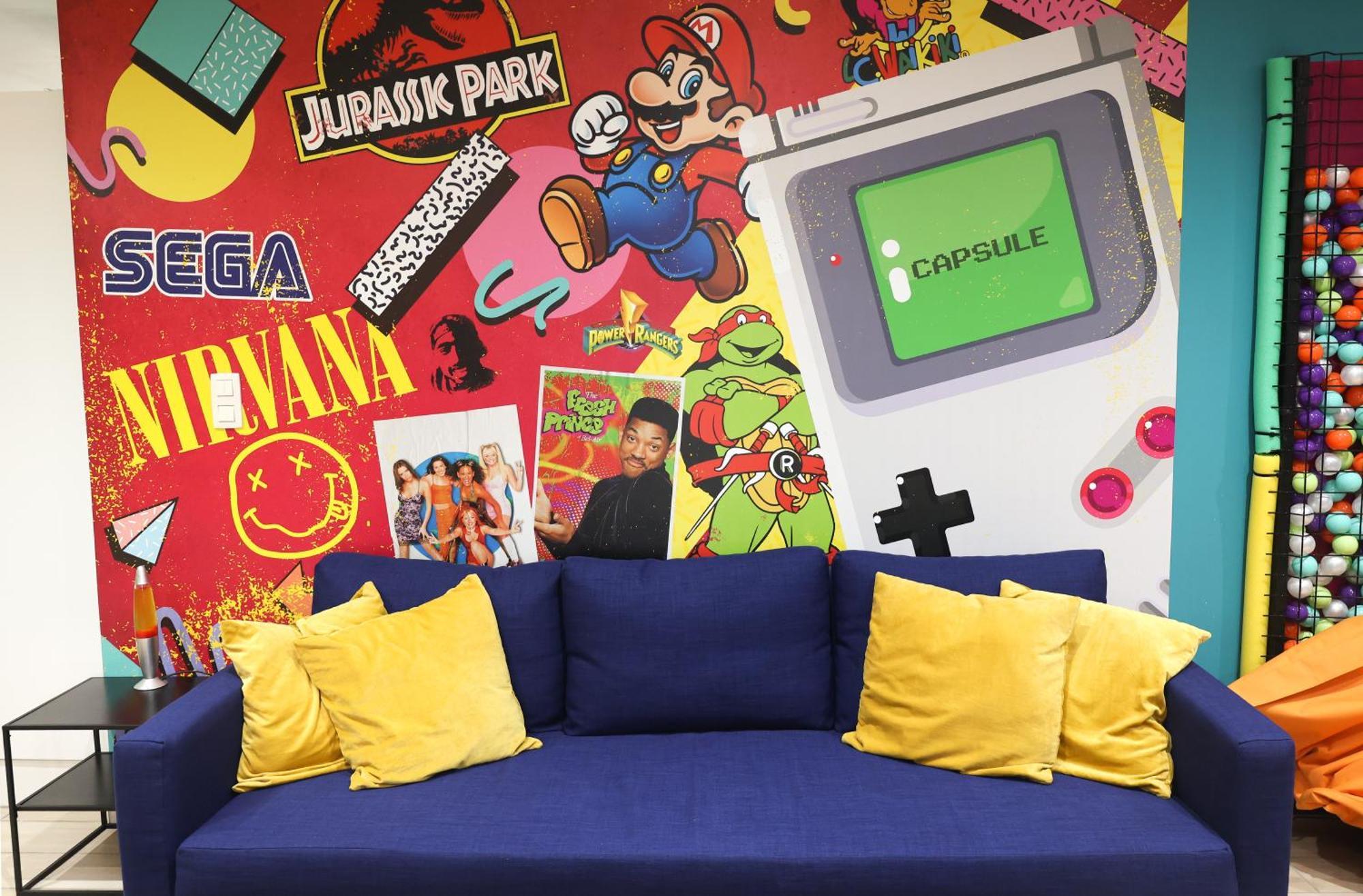 Capsule 90'S - Balneo - Sauna - Flipper - Billard - Netflix - Nintendo Switch & Jeux - Mons Exterior foto